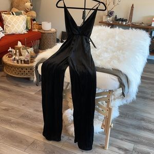 Jumpsuit 🖤